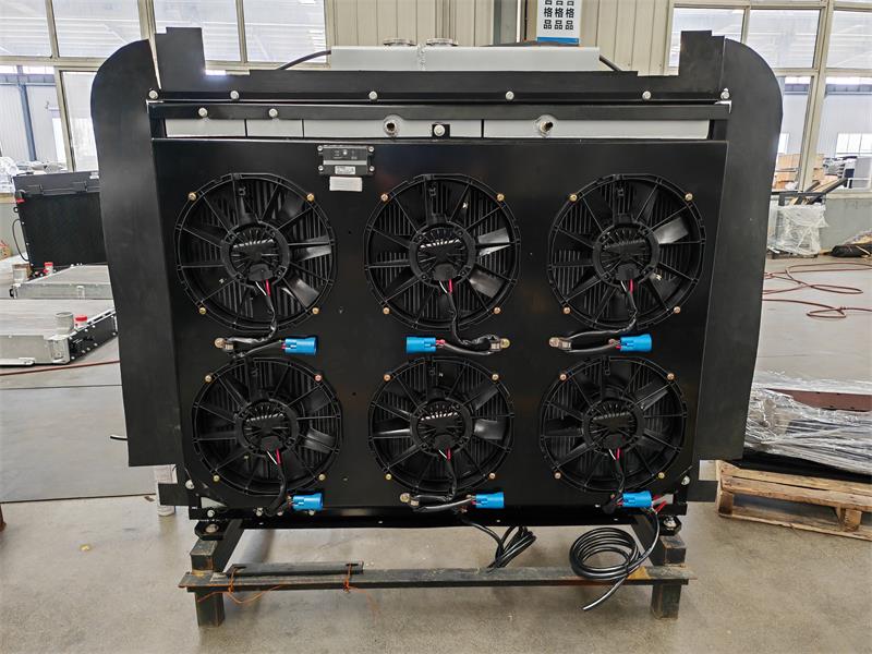 工程汽车散热器的检查和保养